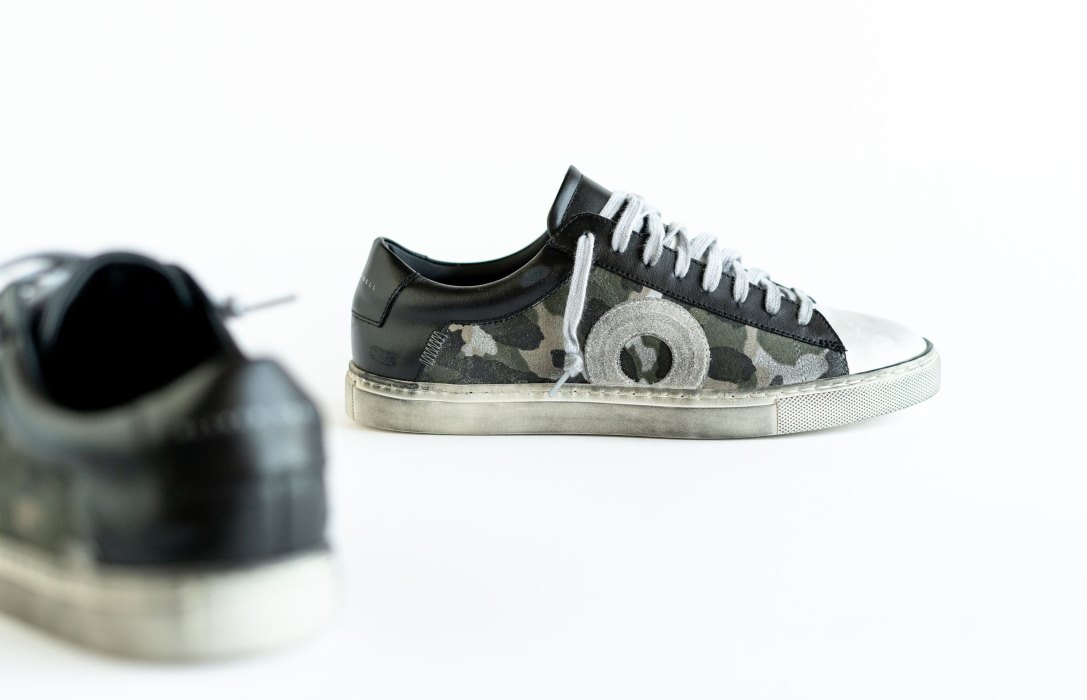 Oliver Cabell Low 1 Low Top Sneakers Férfi Camo | HU328-29